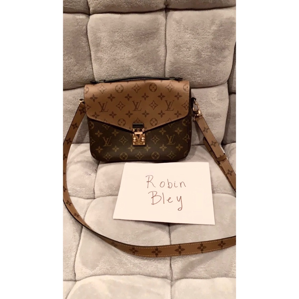 Authentic Pochette Metis Reverse Monogram